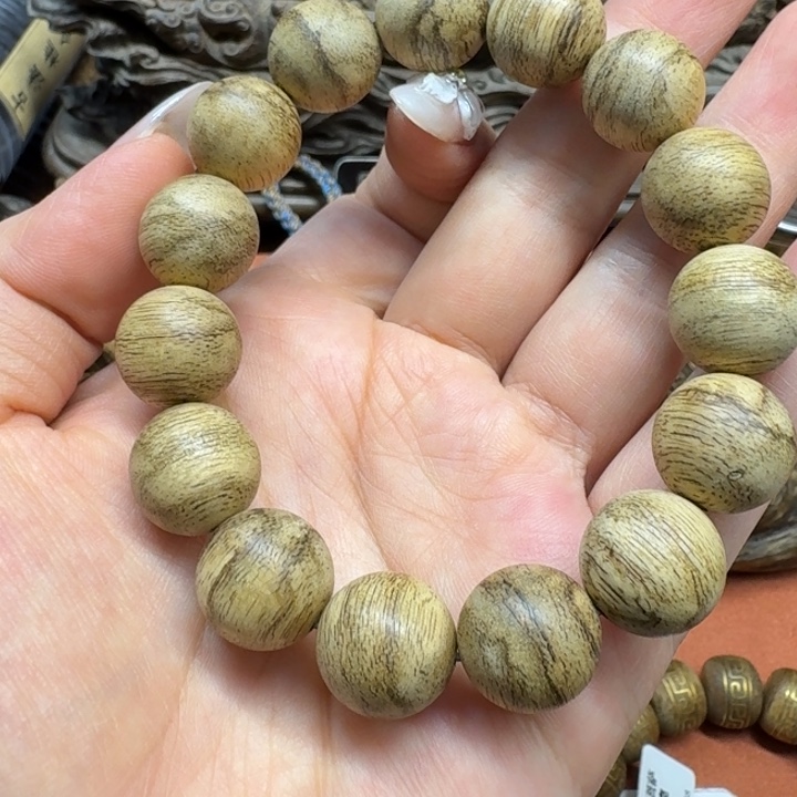 沉香手串馨安居沉香定制款