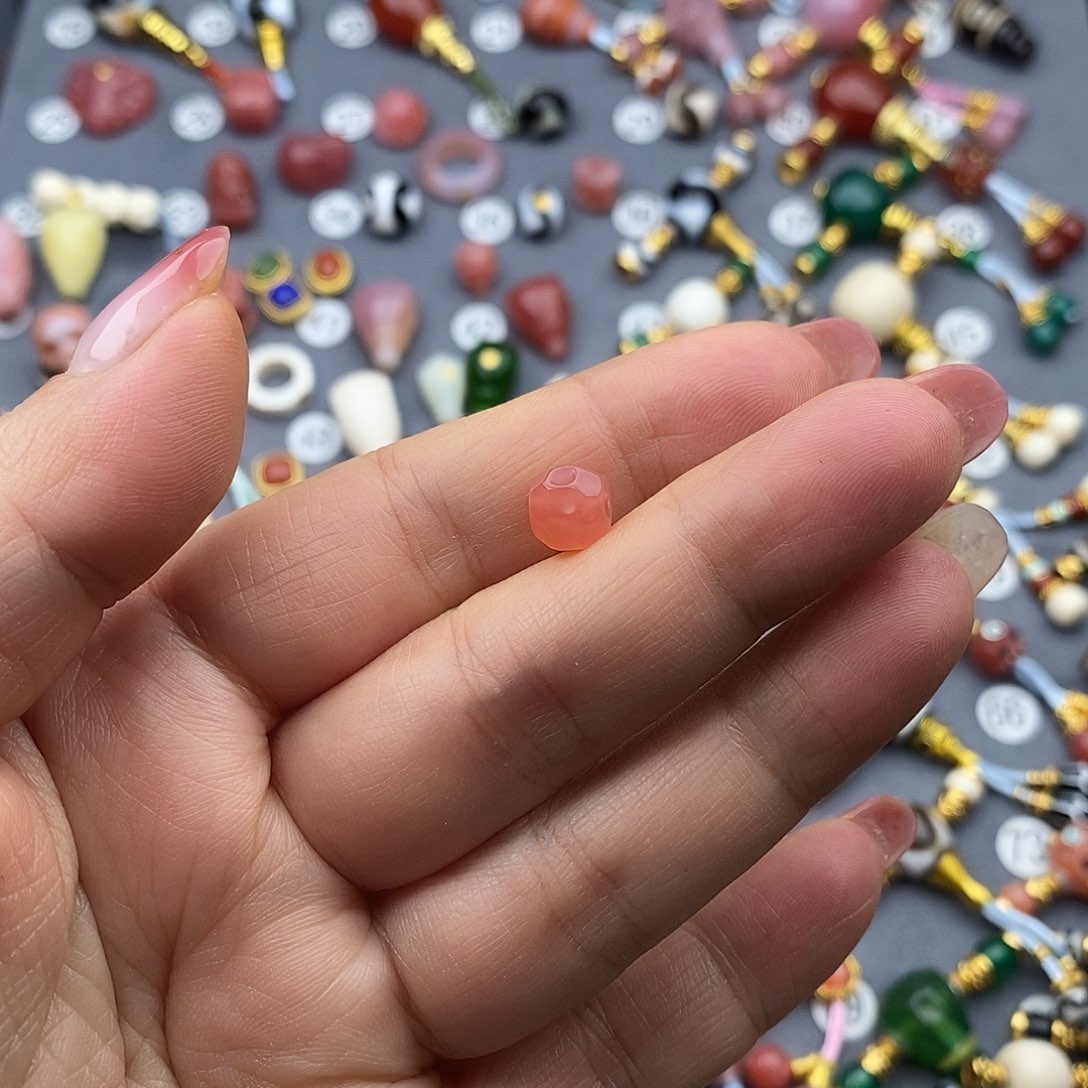 瘾***°玛瑙/玉髓未镶嵌饰品