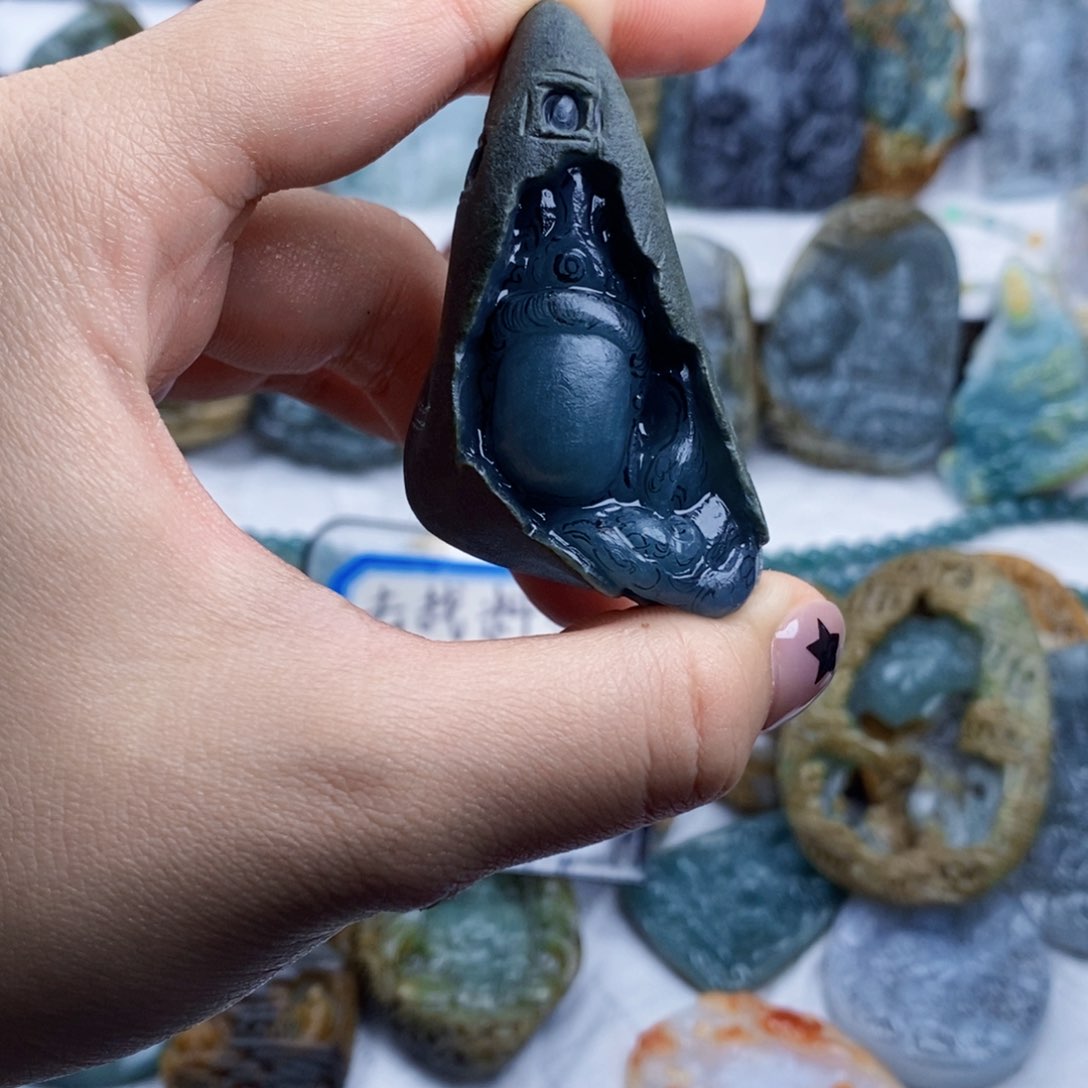 未镶嵌定制翡翠?****?定制挂件专属链接