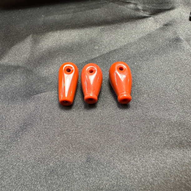 保山天然南红柿子红三通配饰