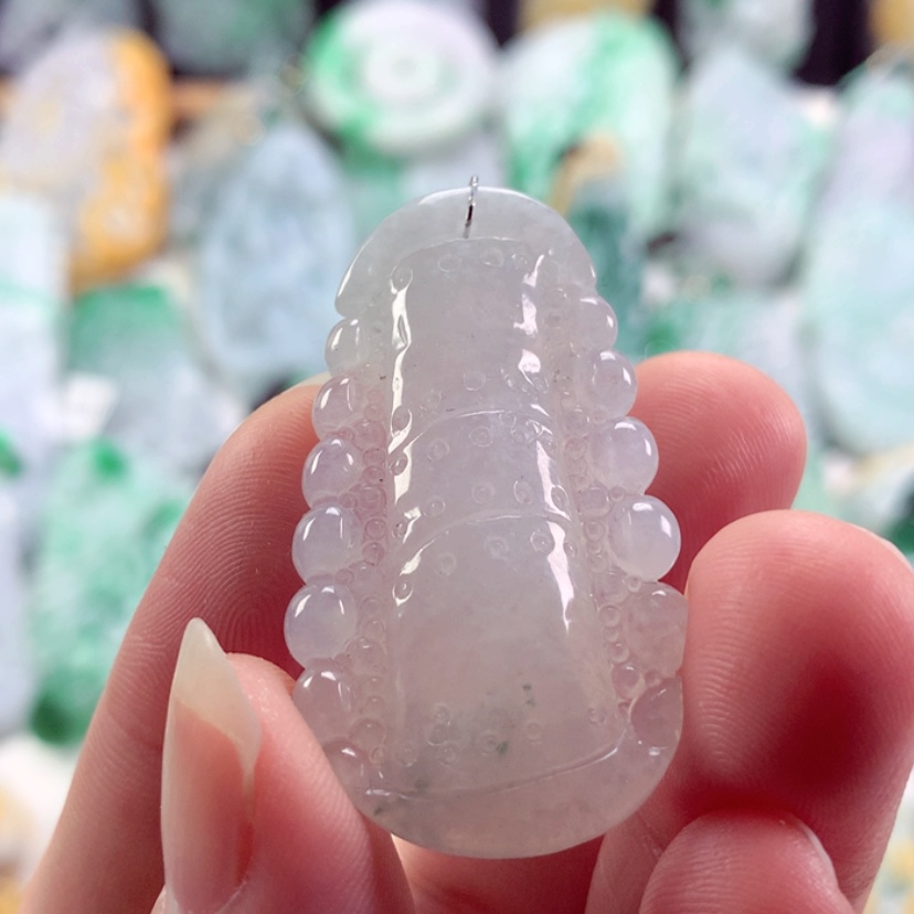 【闪购商品】翡翠吊坠(不含链)未镶嵌