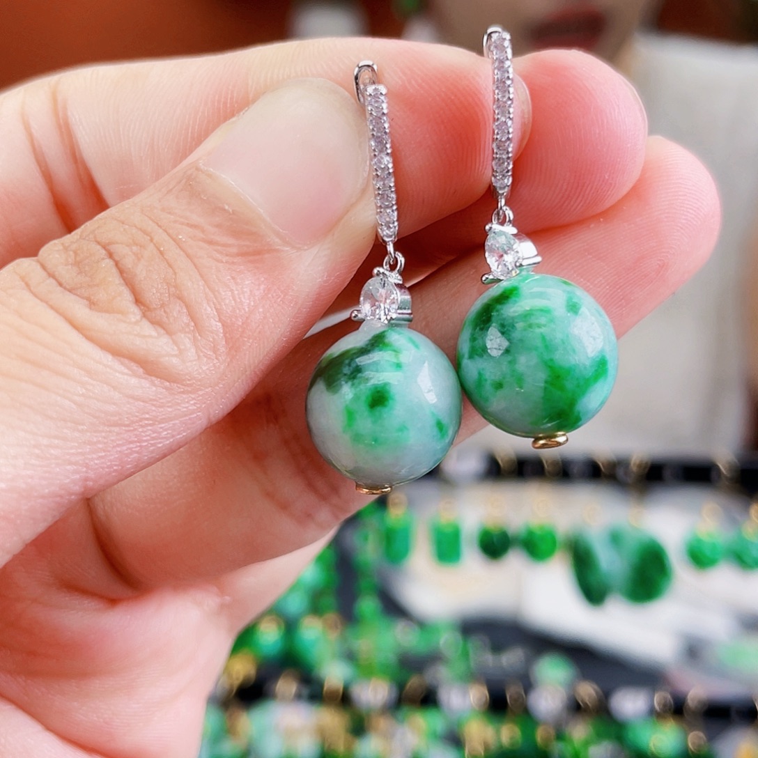 银S925镶嵌翡翠耳饰