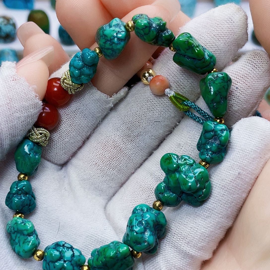 绿松石未镶嵌饰品