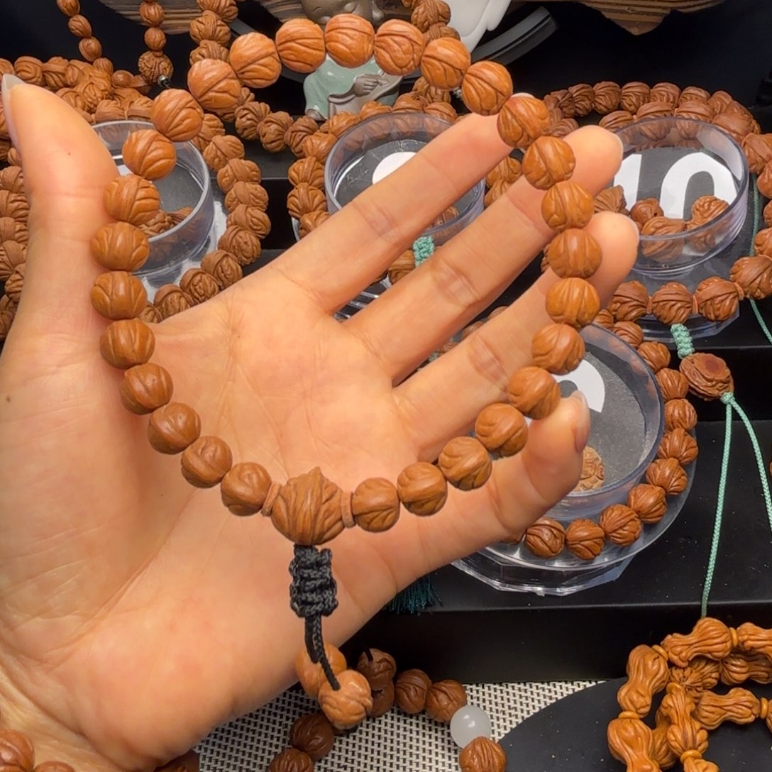 ****s吊坠桃核野生玉龙脊1.0