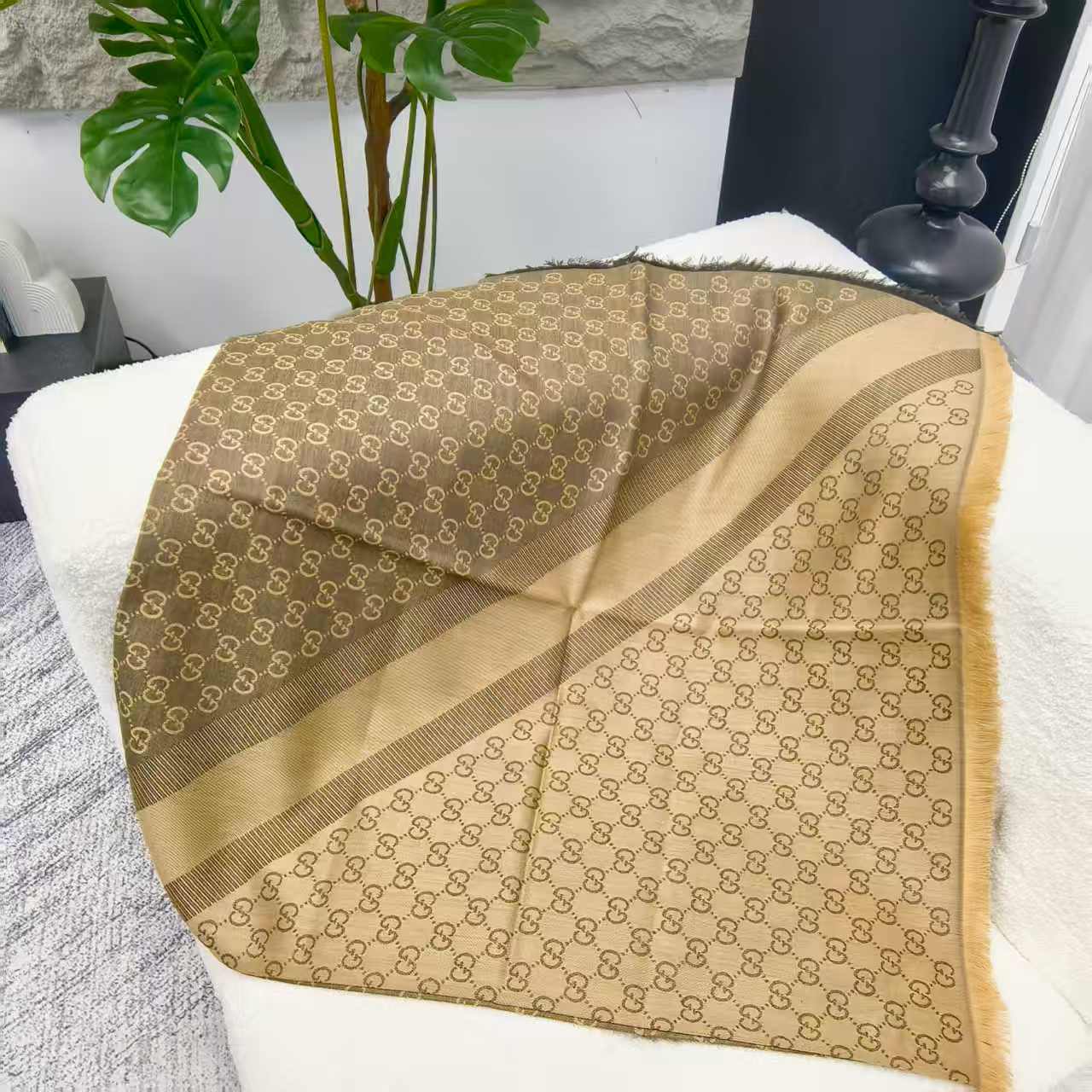 99新 GUCCI/古驰  海囤J/古驰/围巾/my50985