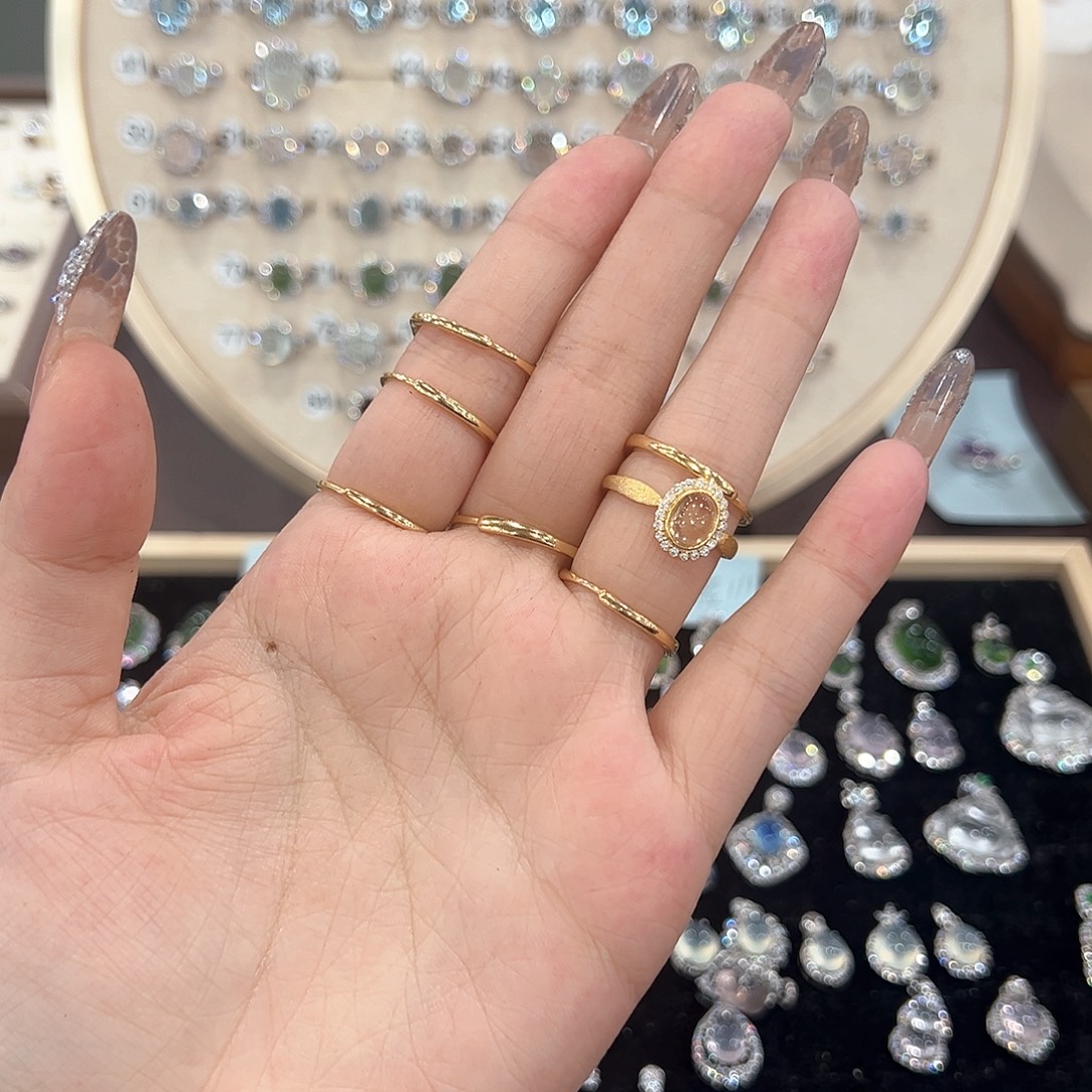 一***娘银S925镶嵌芙蓉石戒指