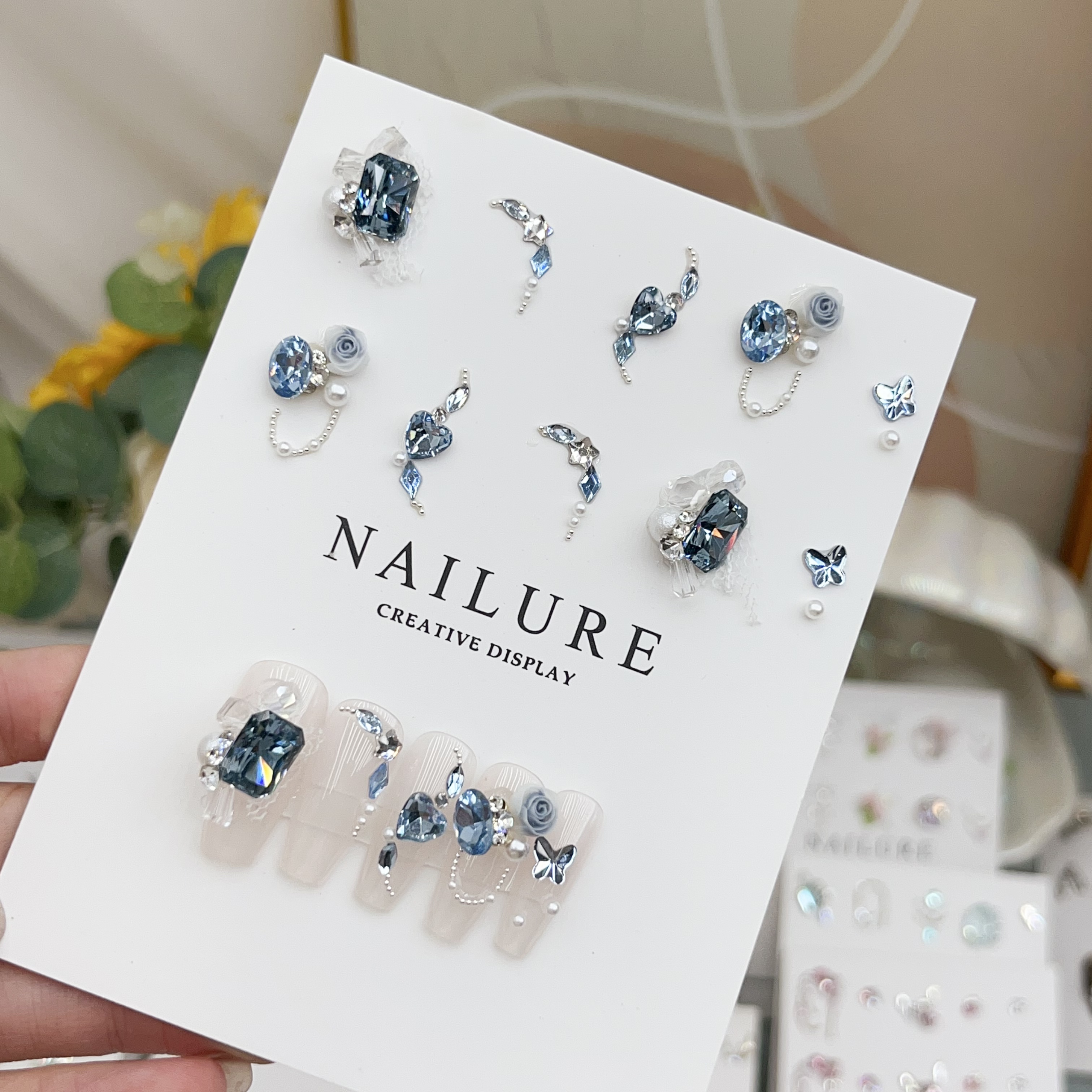 【陌上草薰】美甲饰品材料包淡雅蓝冰糖鸽子蛋成品堆钻指甲组合钻包