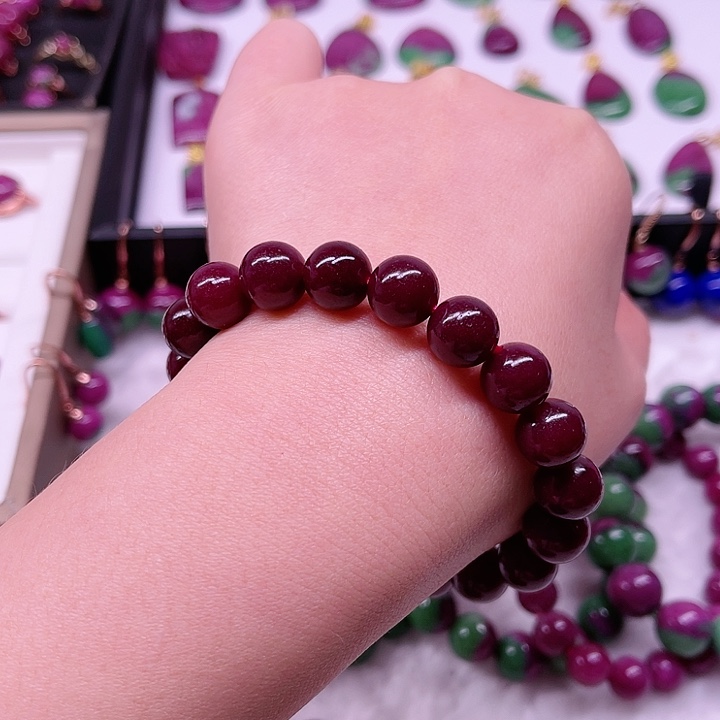 红宝石单圈未镶嵌