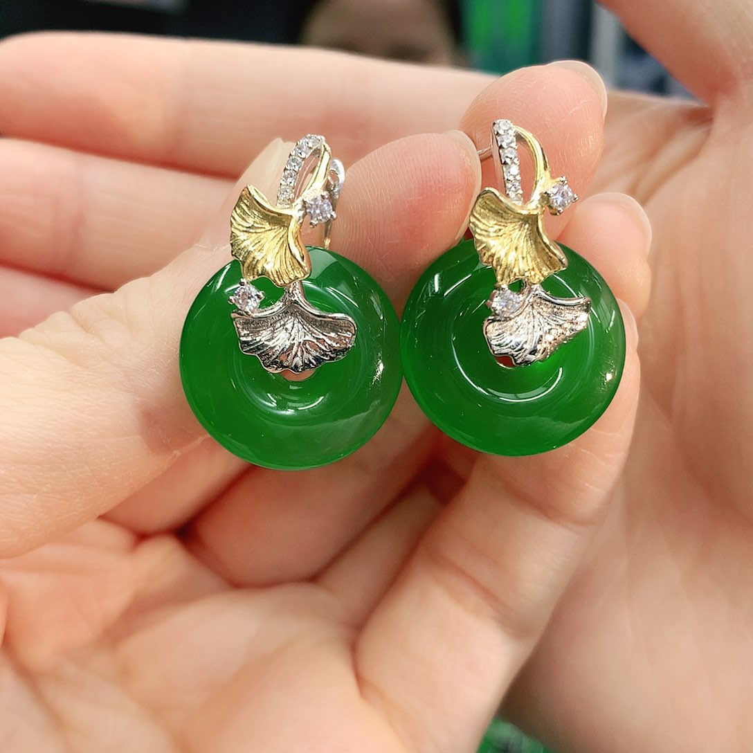 银S925镶嵌耳钉玛瑙/玉髓