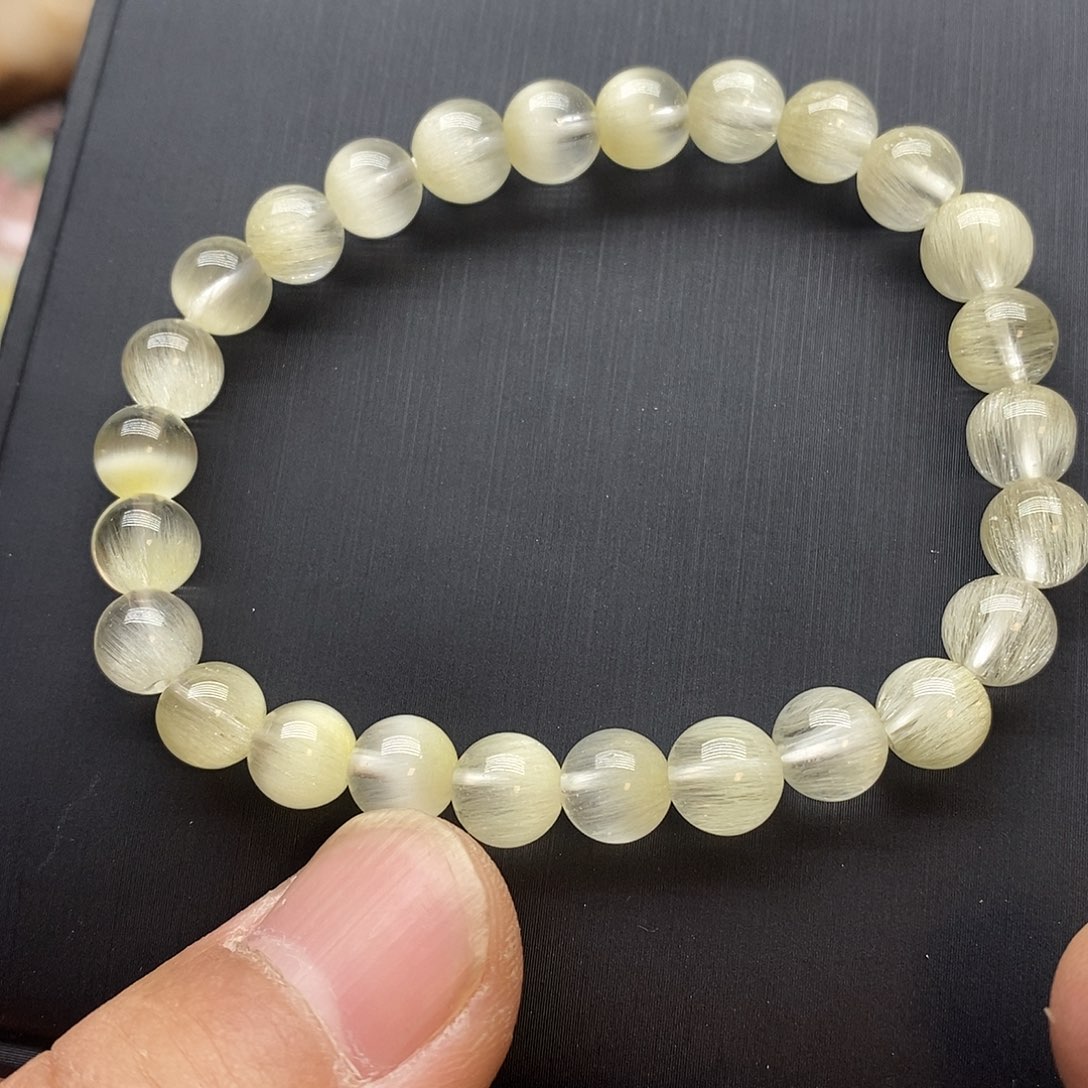 水晶手串未镶嵌……