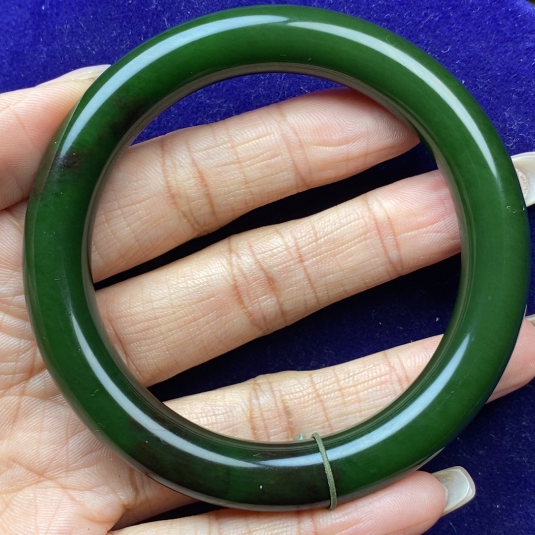 海***鸥和田玉未镶嵌手镯