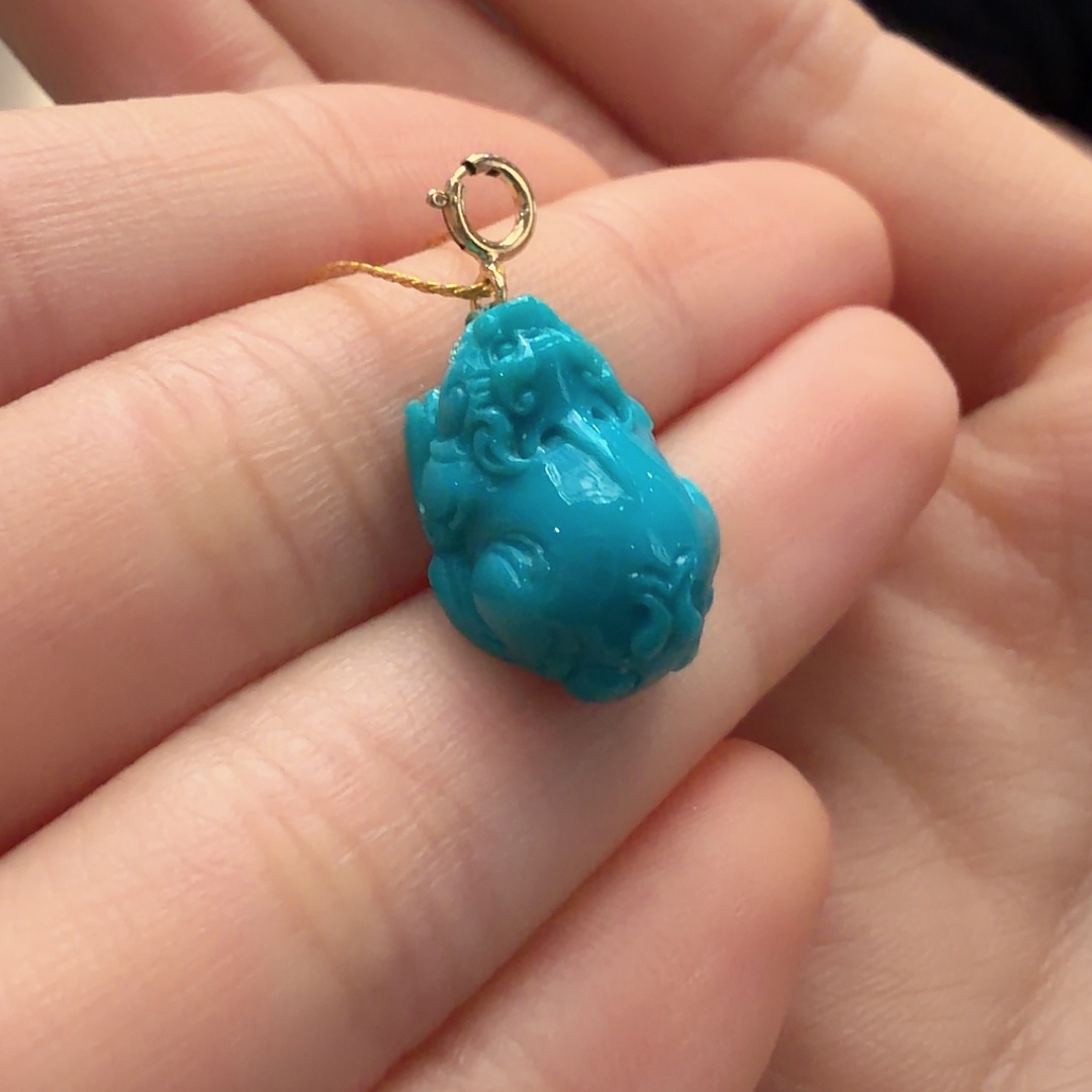 绿松石未镶嵌颈饰