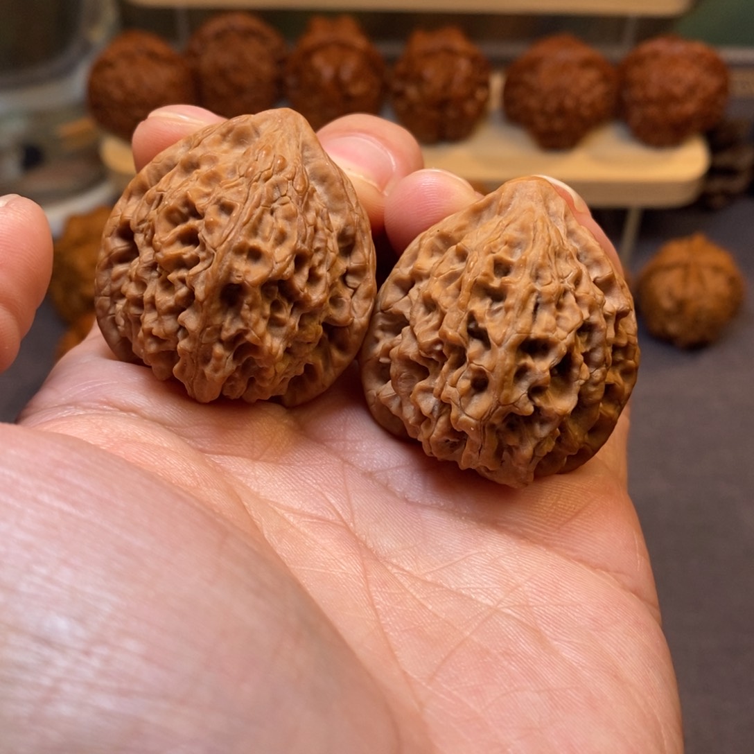 文玩核桃把件全品无修35尺小君君