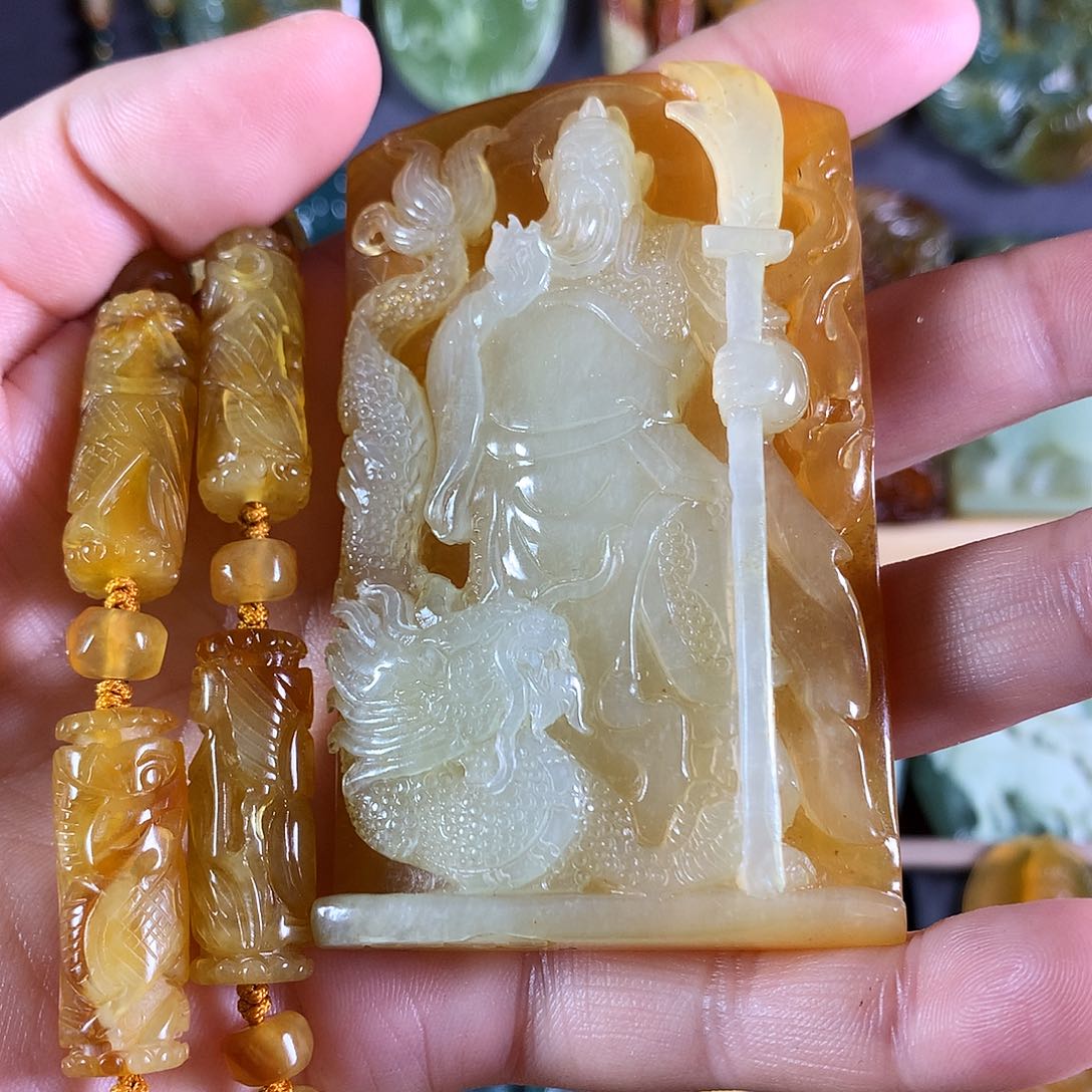 岫玉吊坠(赠链)未镶嵌噜***累