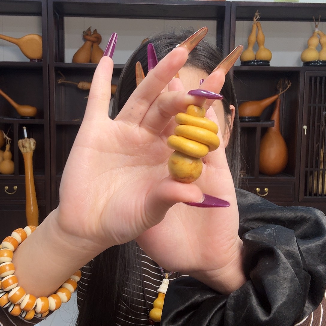 L***0111111111111111111111