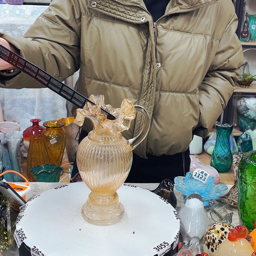 提手美人瓶家悦琉璃工艺品不完美