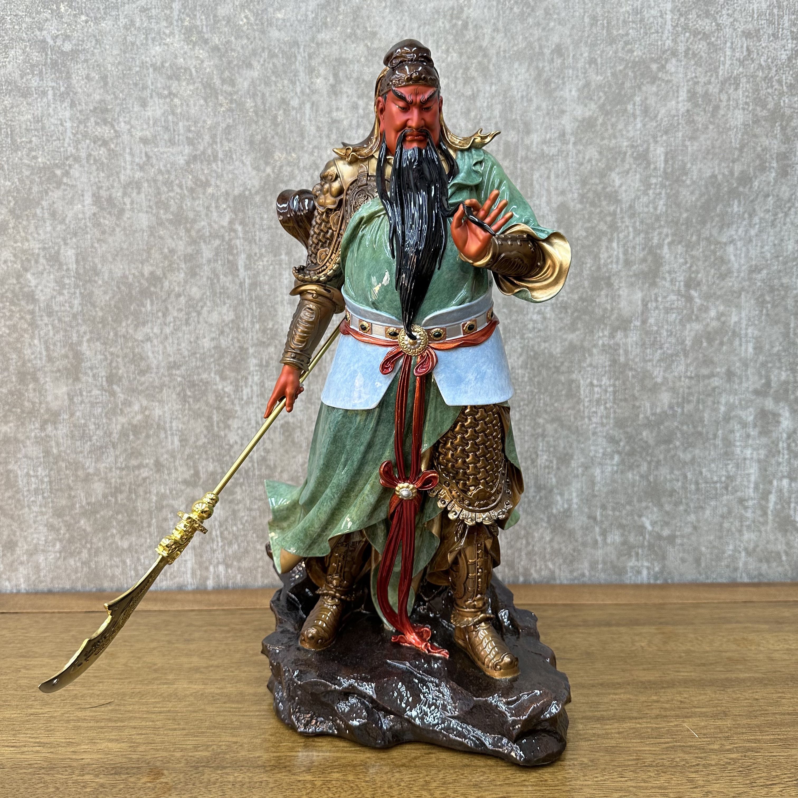 万物曌红脸关公武财神摆件