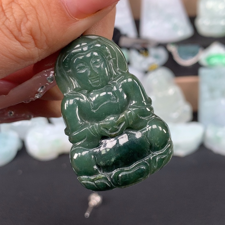 颈饰未镶嵌翡翠翡翠