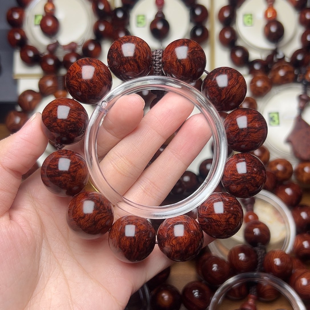 丁***大黄花梨/降香黄檀2.0