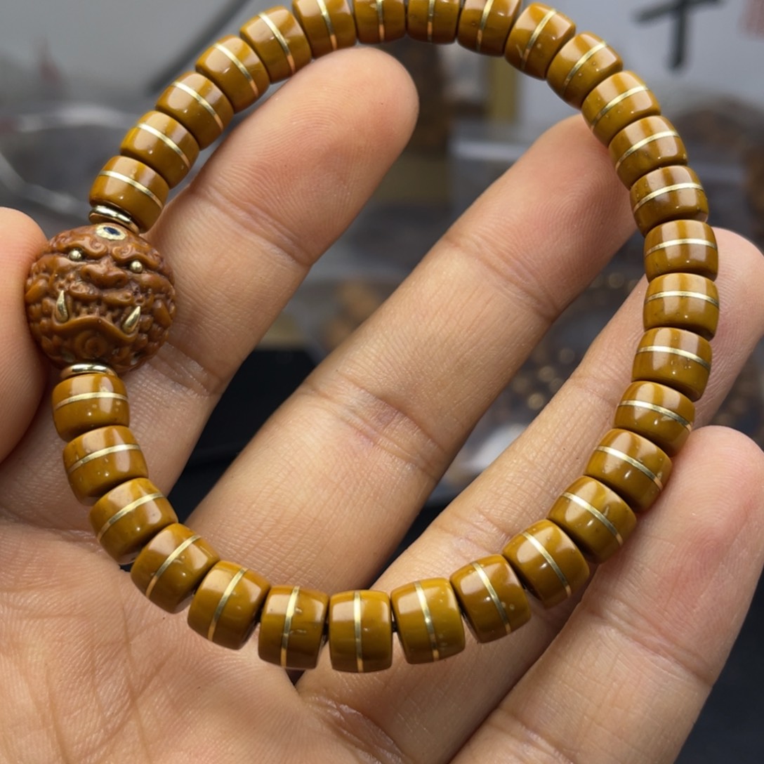 猴头核桃吊坠别忘我