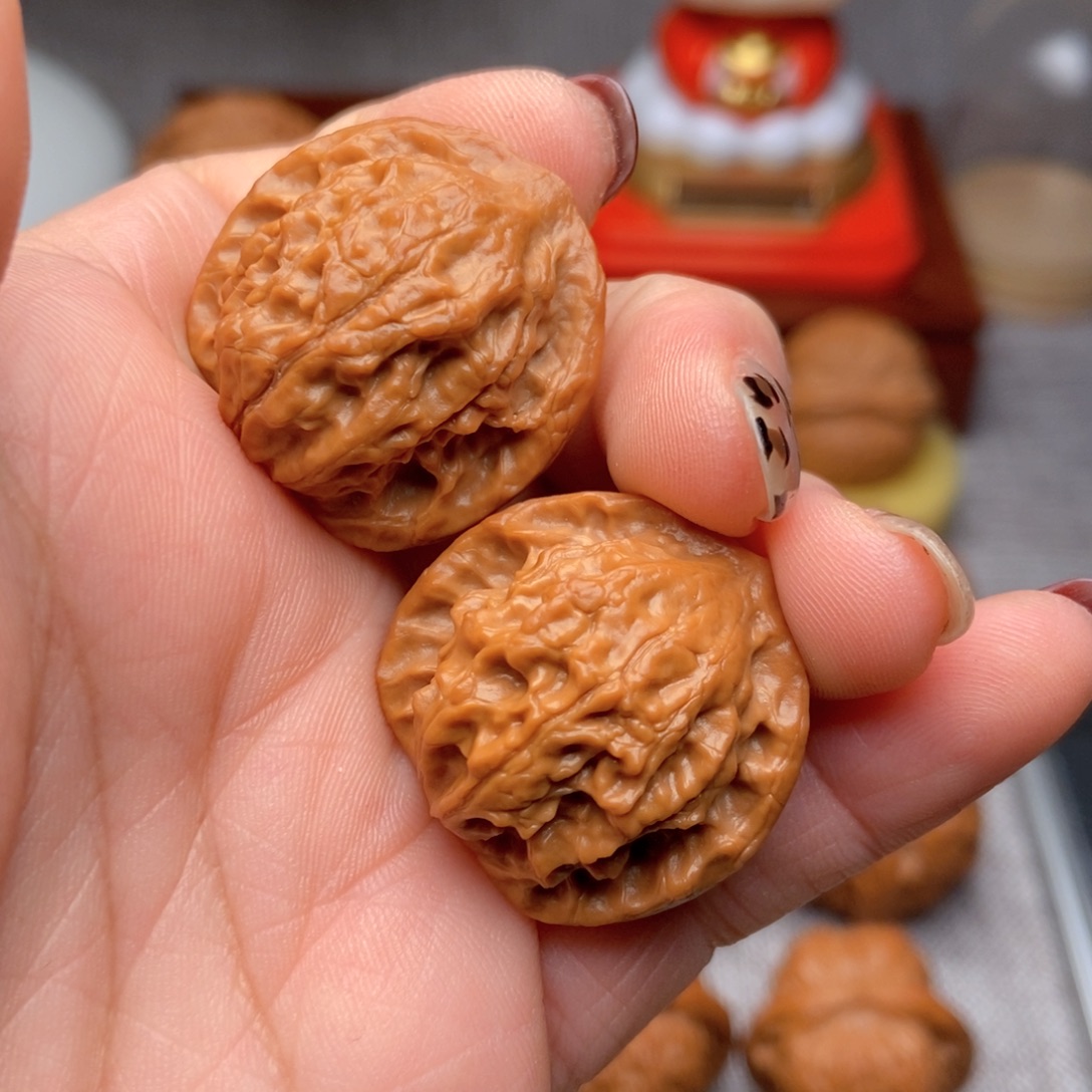 血***漫把件文玩核桃小金豆子28加尺