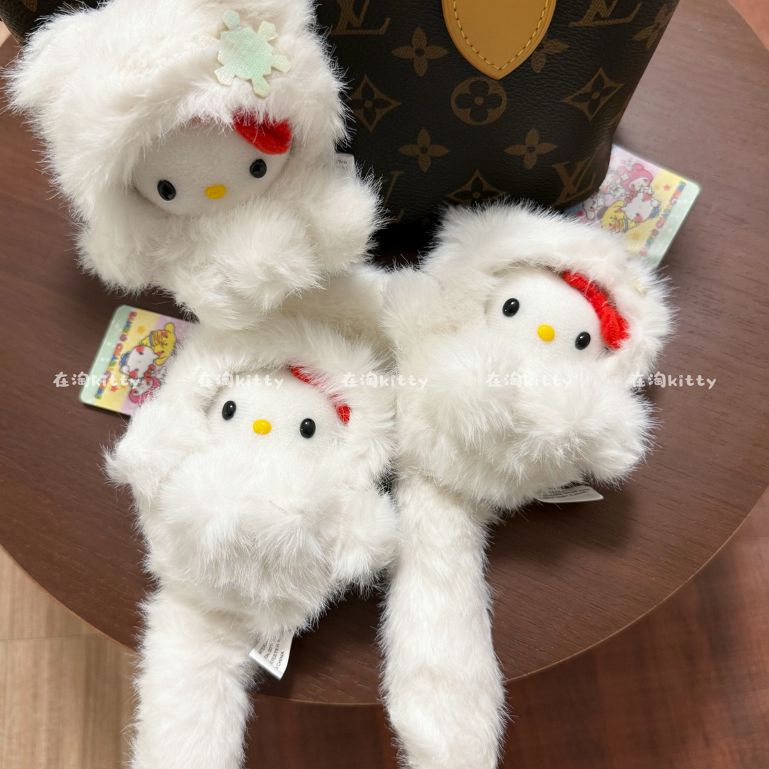 中古北极狐大尾巴Hellokitty包包挂件挂饰毛绒挂件