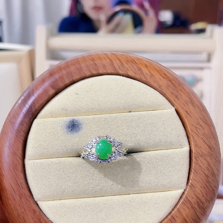 翡翠未镶嵌颈饰天然翡翠Ａ货