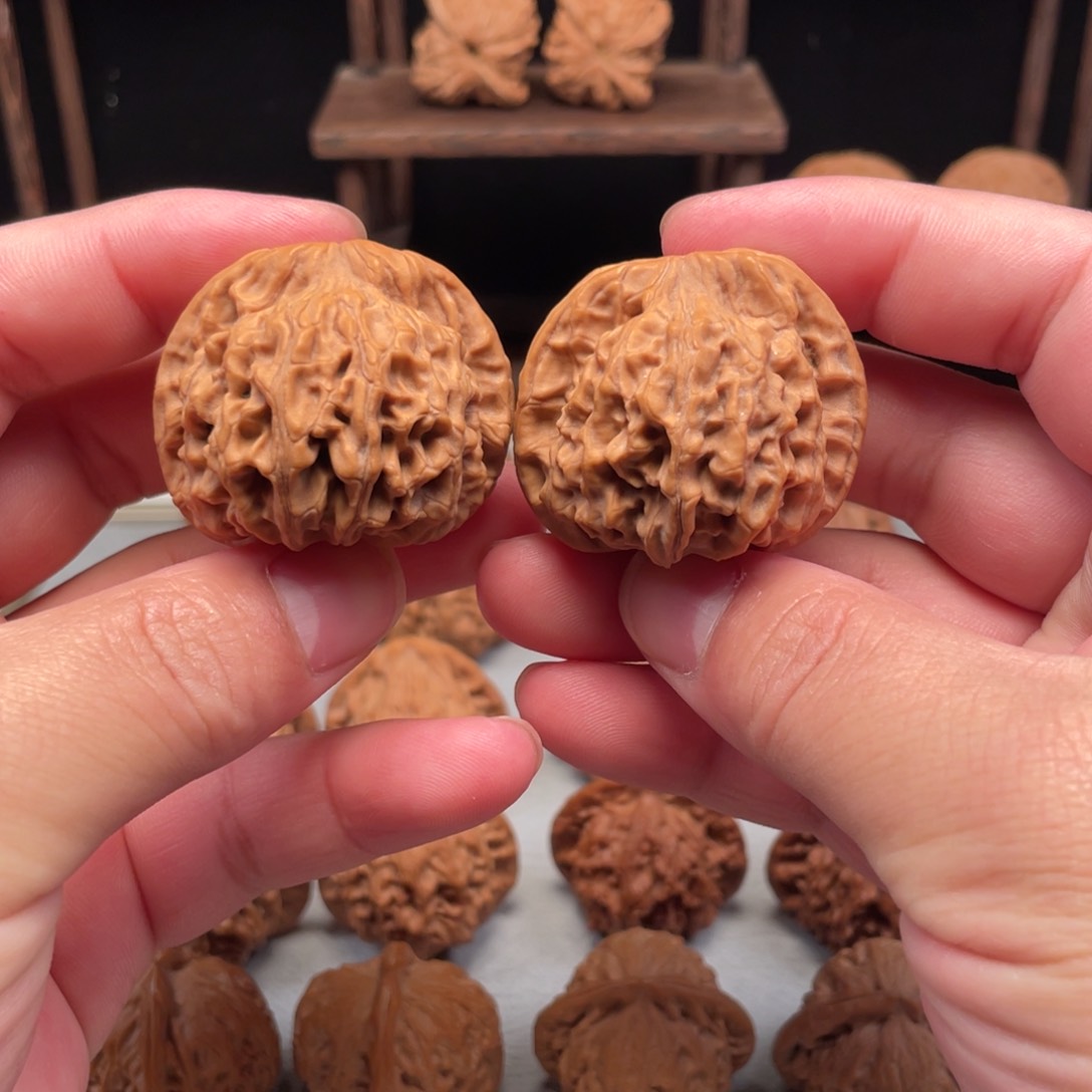 文玩核桃把件天地