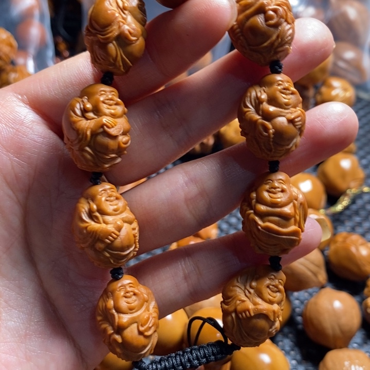 橄榄核吊坠八大弥勒