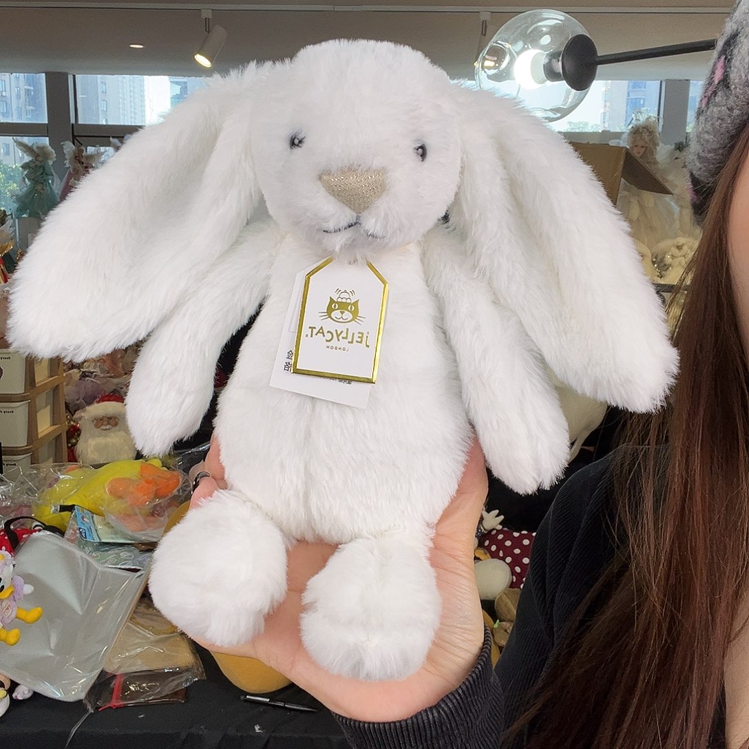L***.毛绒529号白色金标兔子