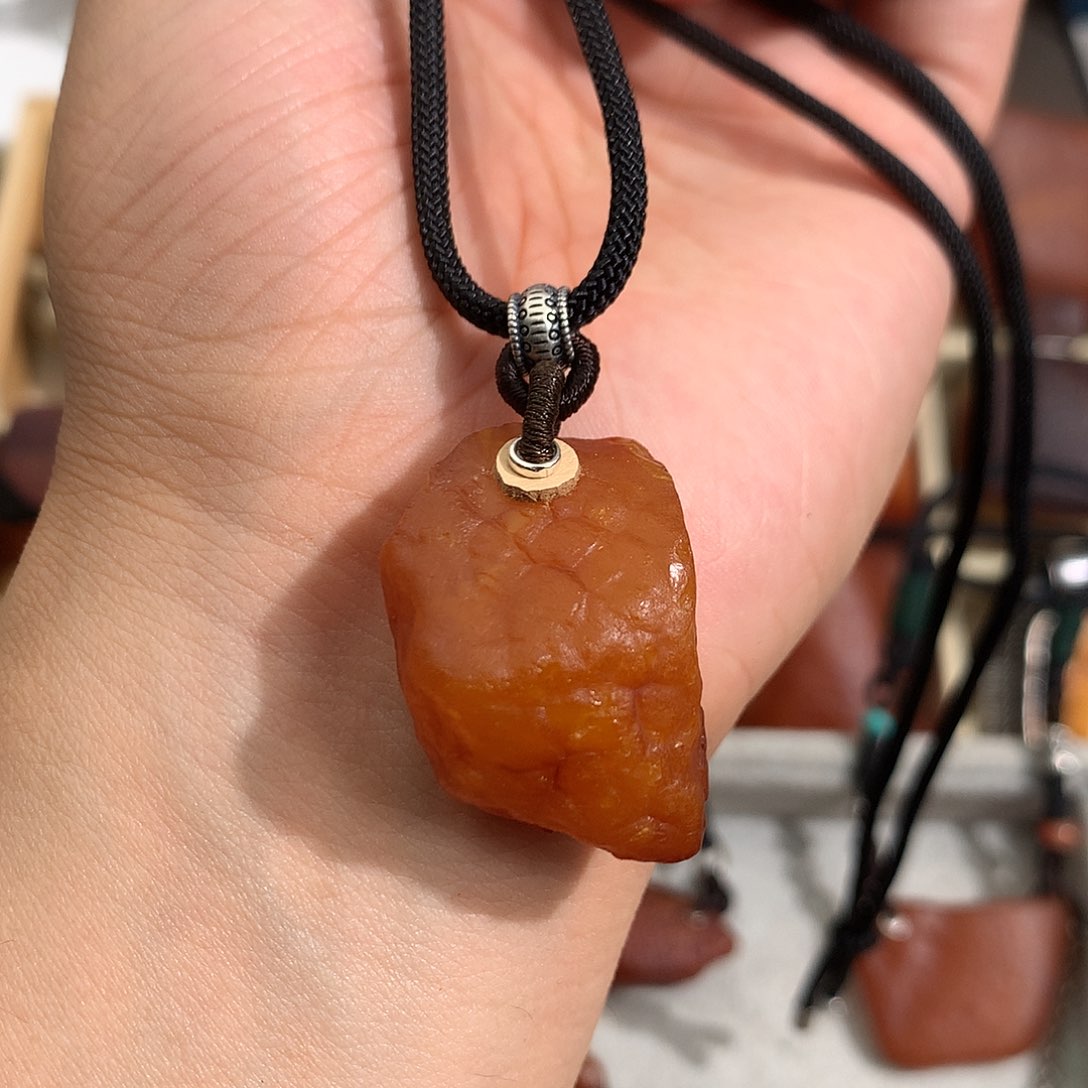 蜜蜡裸石未镶嵌我