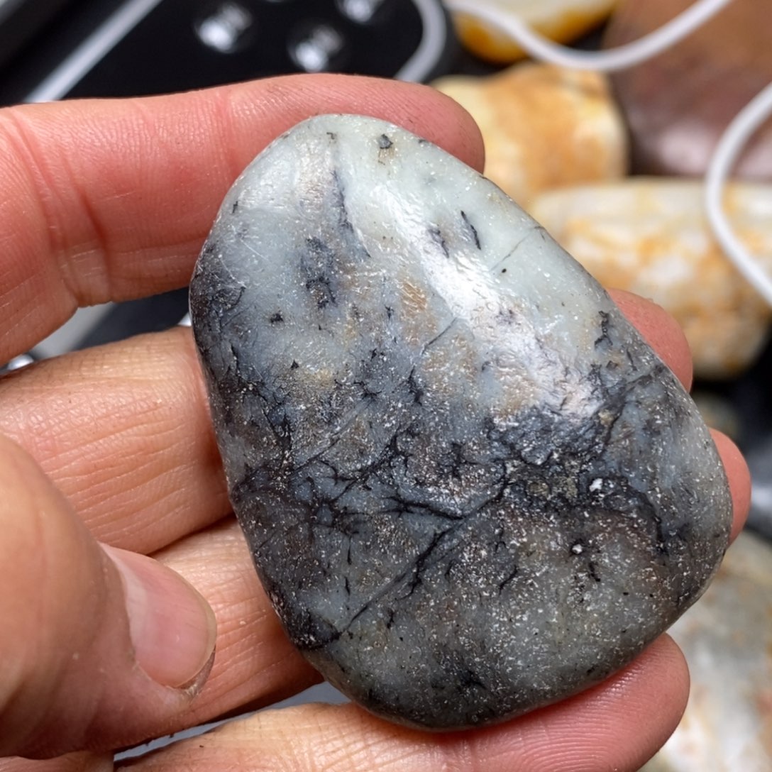 和田玉（糖玉）挂件未镶嵌