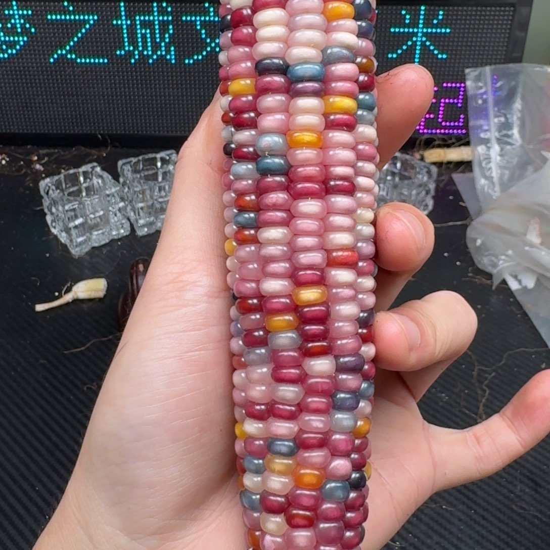 柏香籽/百香籽吊坠p*）