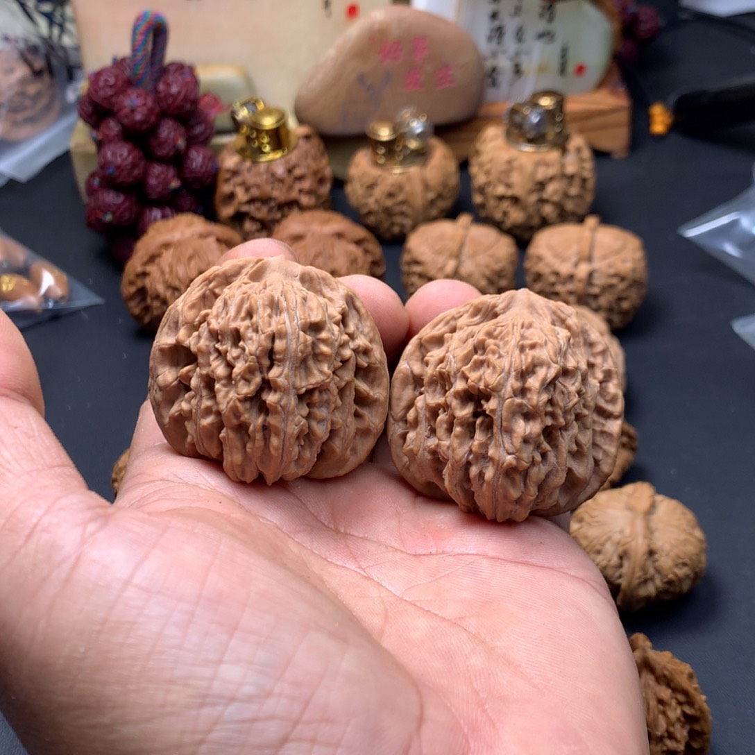 茶***后文玩核桃把件四座楼