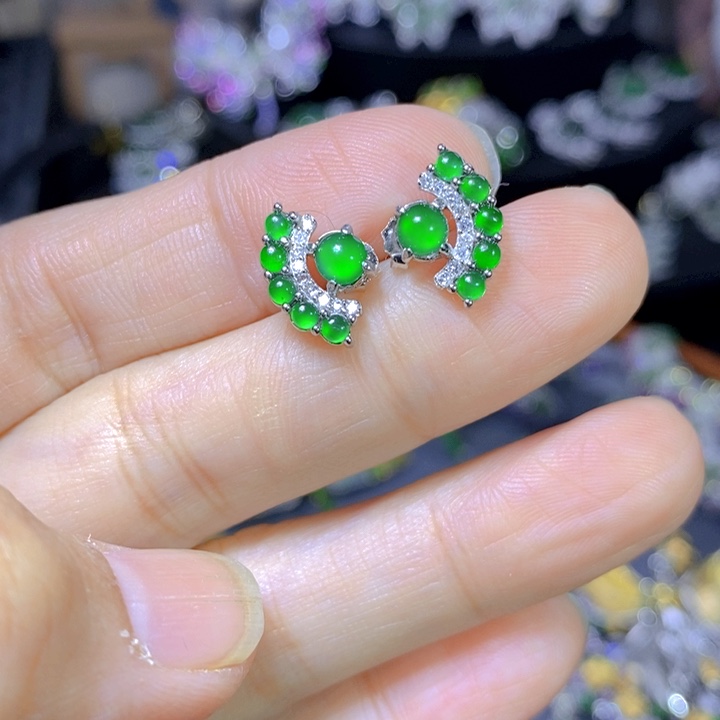 翡翠戒指银S925镶嵌天然翡翠