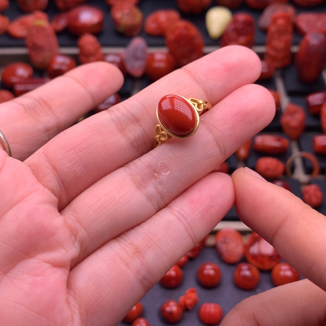 南红玛瑙银S925镶嵌川料原矿戒指