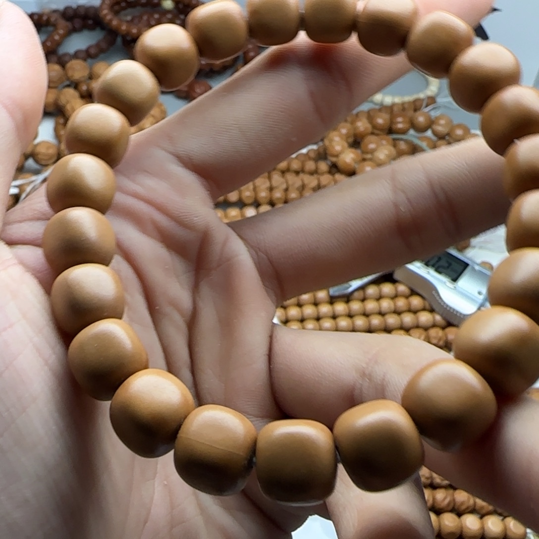 吊坠猴头核桃手工面包