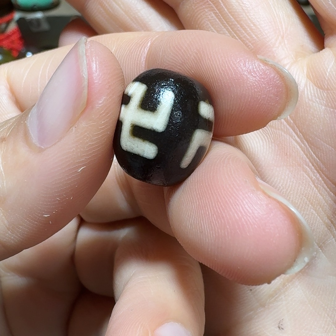 M***M玛瑙/玉髓未镶嵌车挂