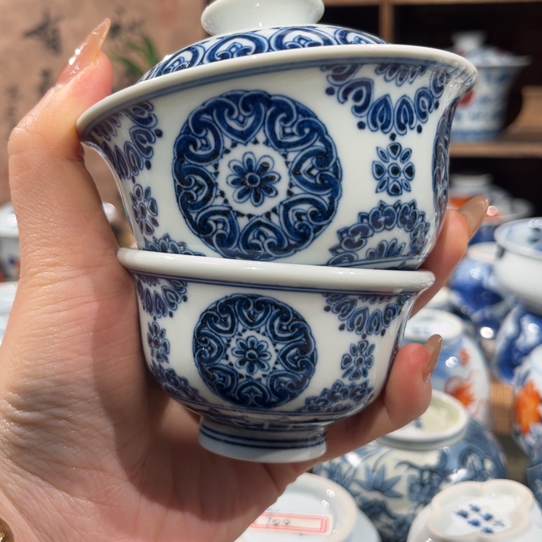 景德镇陶瓷主人杯