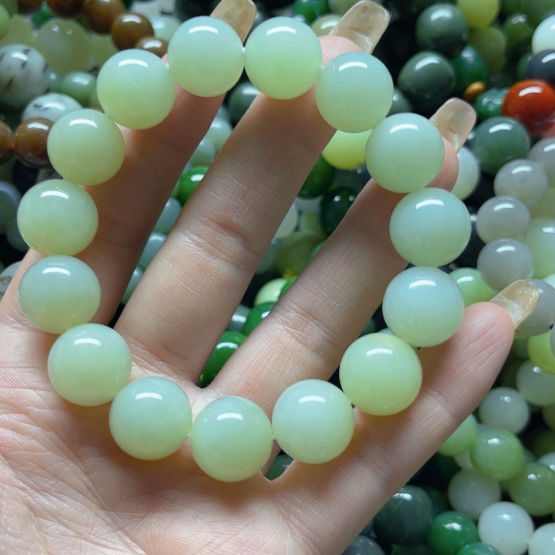 和田玉手串未镶嵌