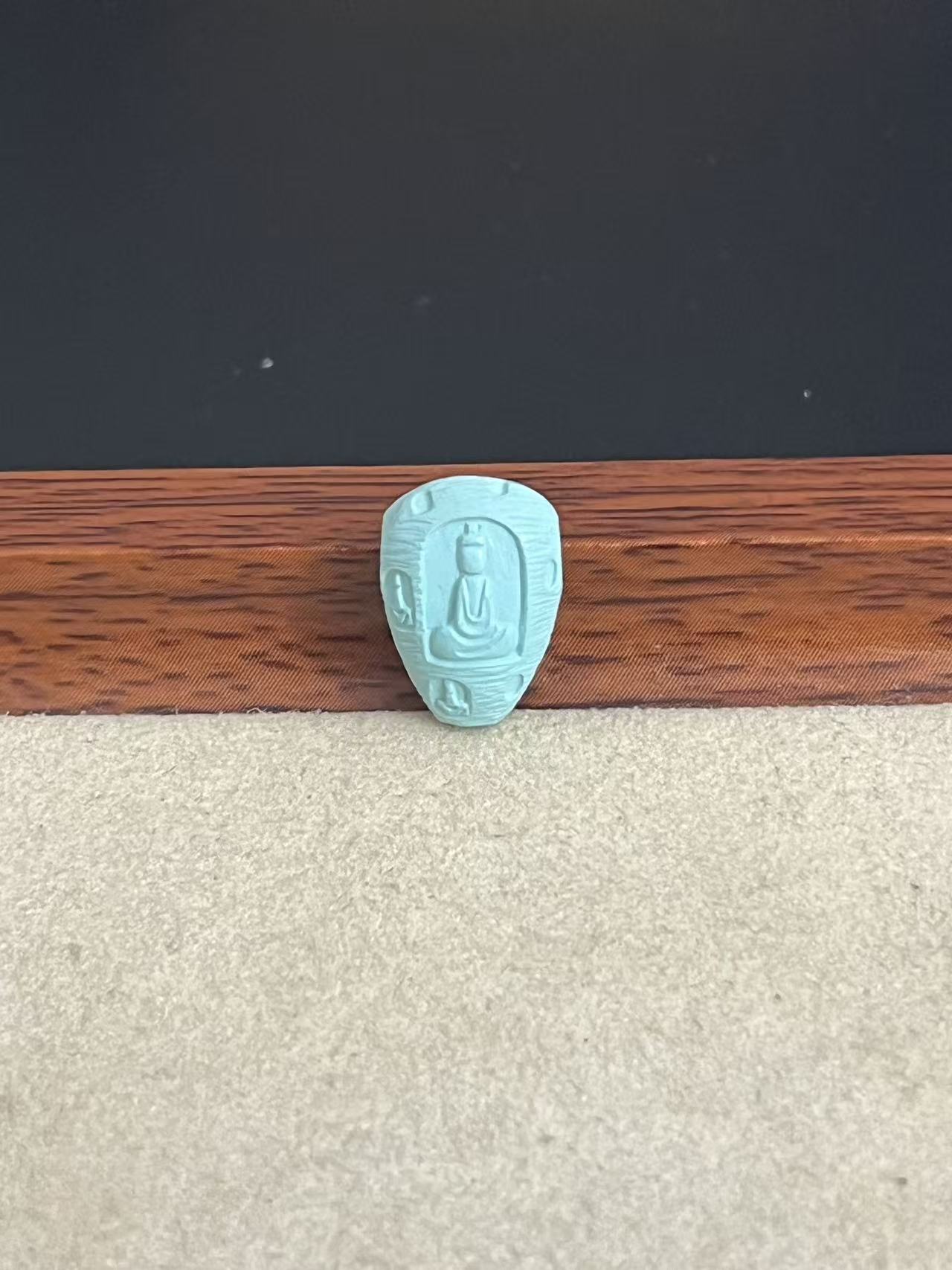 湖北天然原矿绿松石无相吊坠