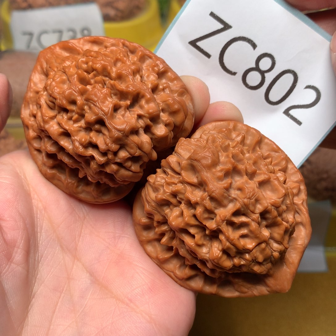 文玩核桃把件麒麟官帽50