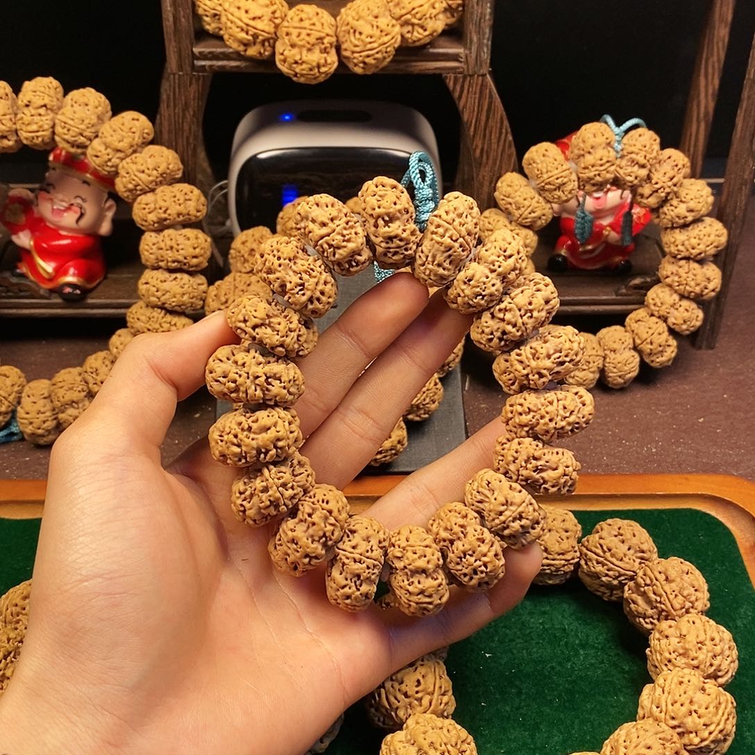 金刚菩提吊坠甲板