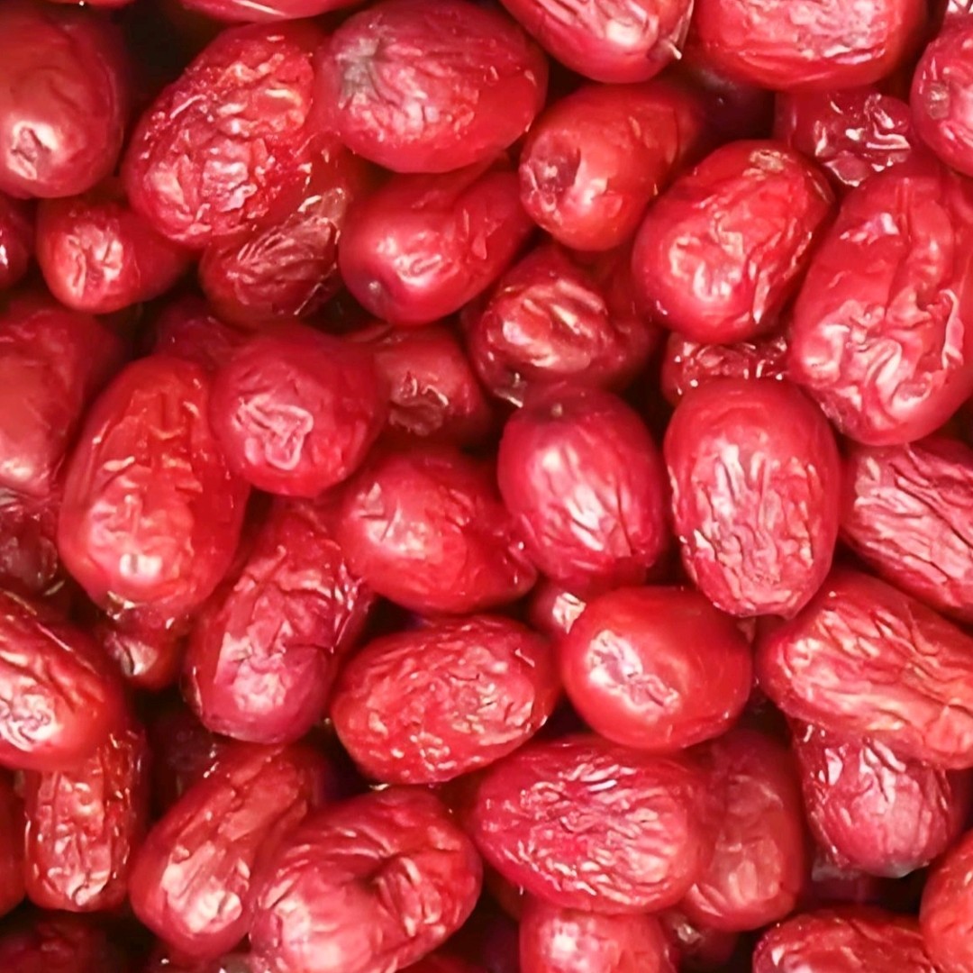 新疆若羌灰枣肉厚核小适合煮粥泡茶蒸馒头