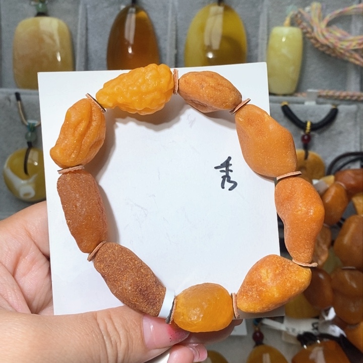 琥珀珠宝奇石未镶嵌