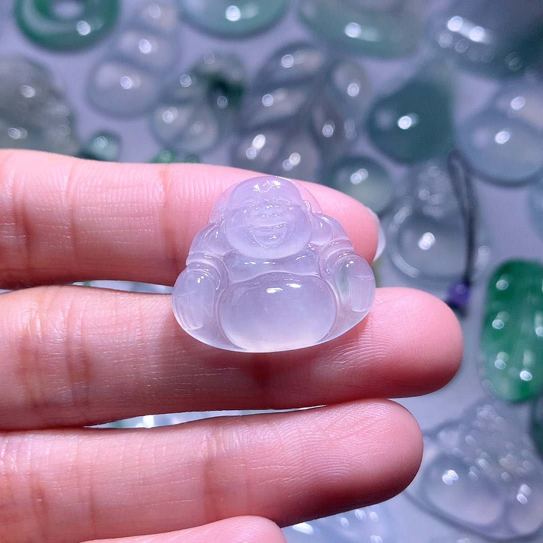 【闪购商品】翡翠颈饰未镶嵌佛