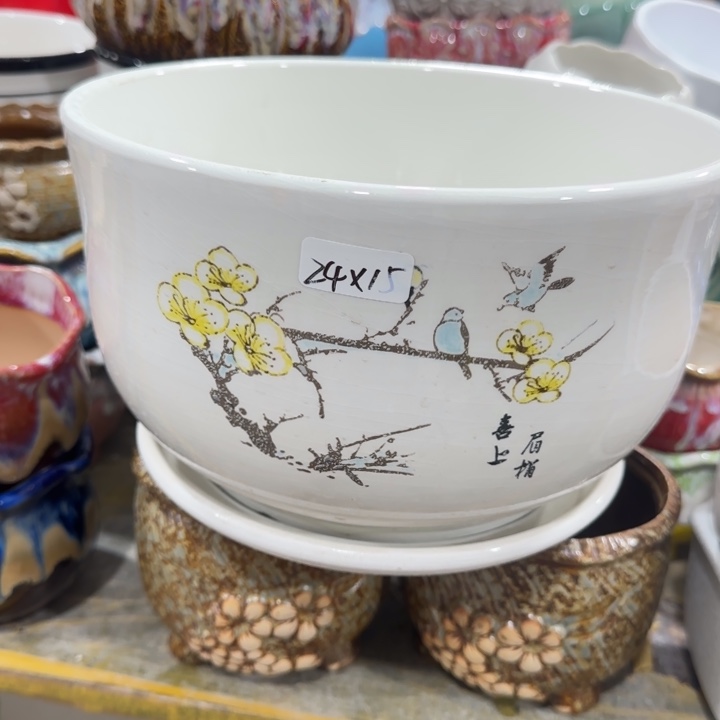 凑9块包邮，有孔，不清楚问客服