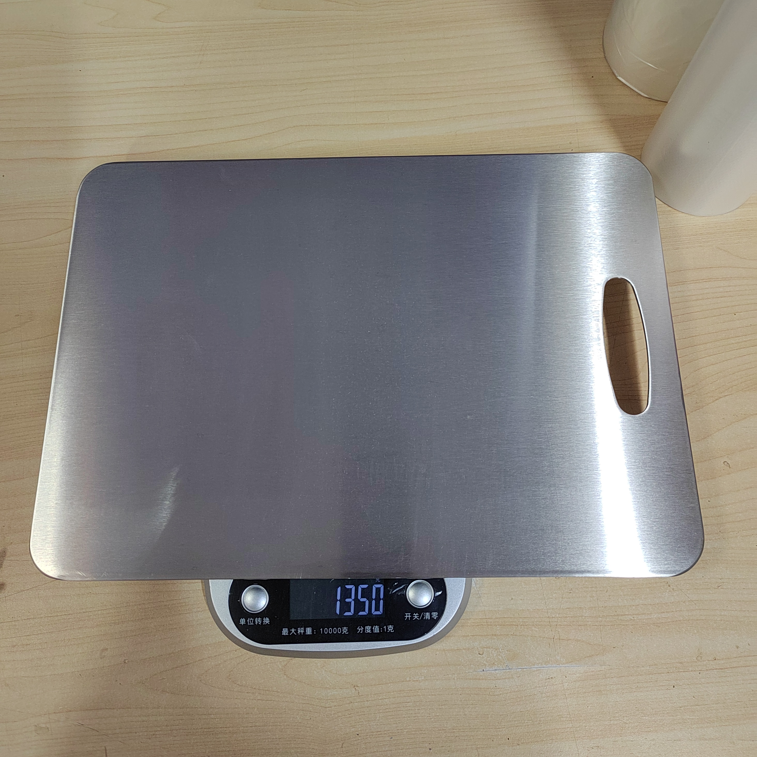 不锈钢菜板（个别有划痕）