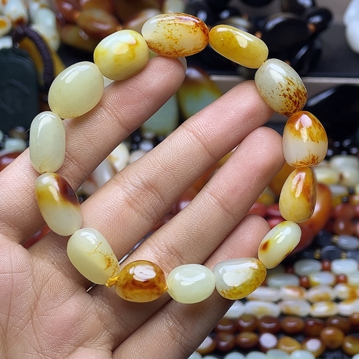 和田玉未镶嵌手链