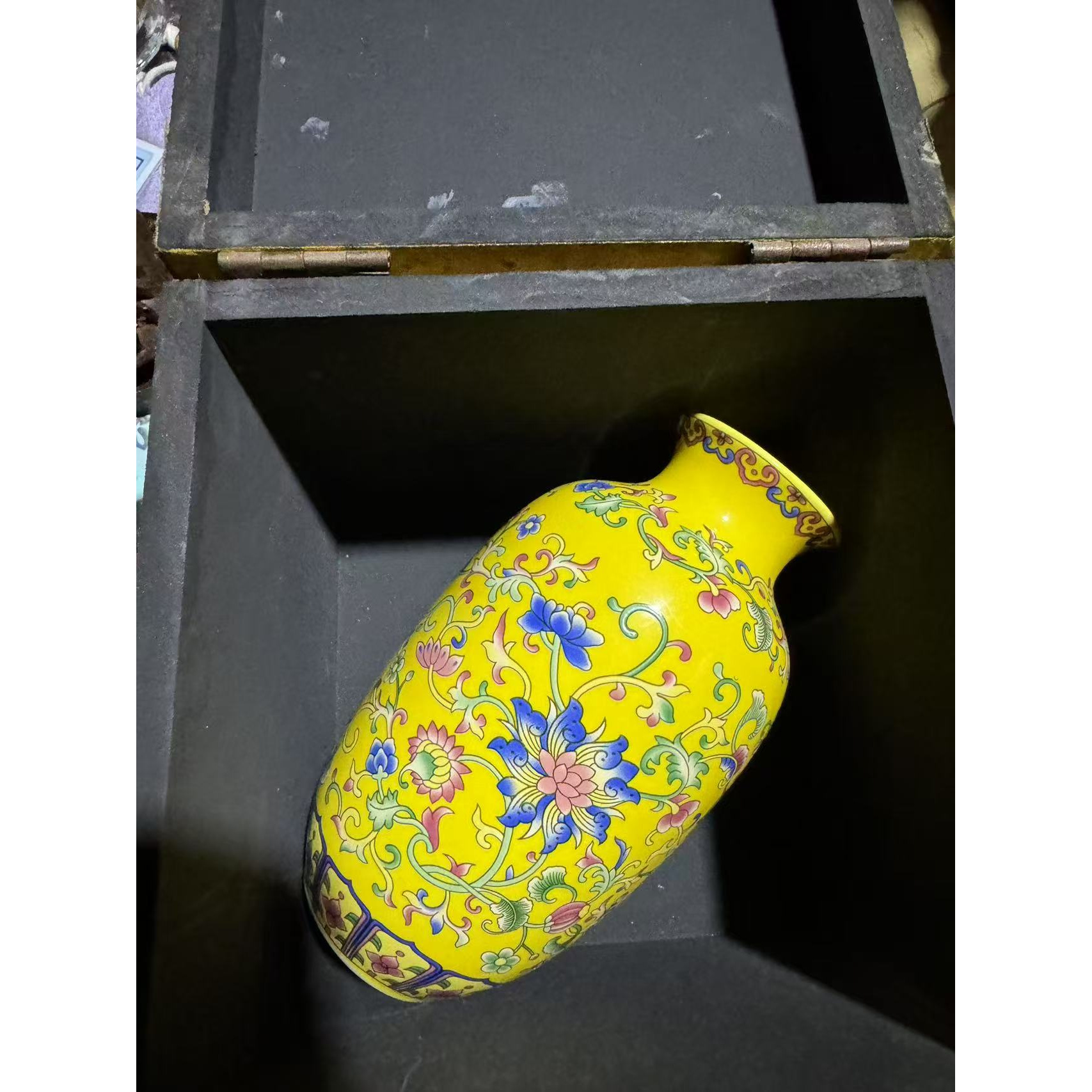精品摆件小黄宽口瓶66